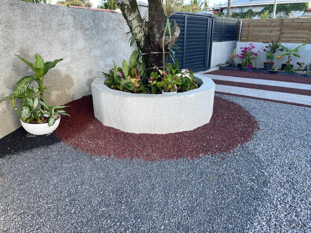 Hotel Arbre A Pain Bras-Panon Exterior foto